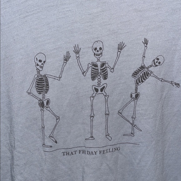 t shirt - Picture 2 of 2